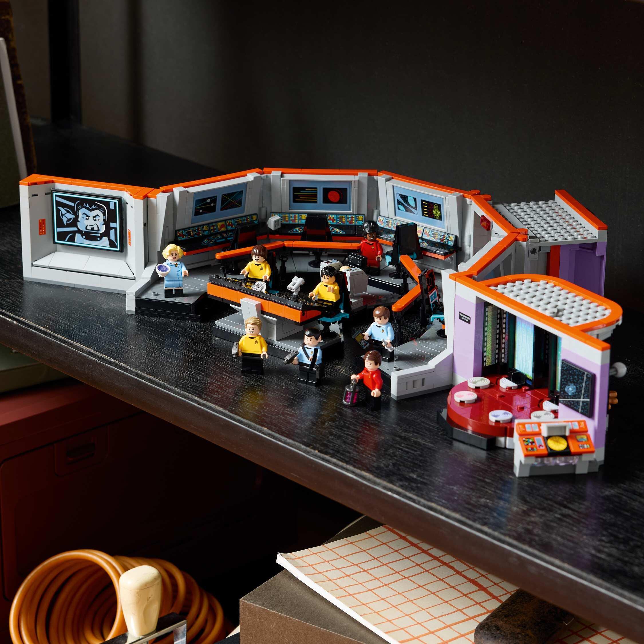 11385 LEGO® Icons Star Trek: U.S.S. Enterprise NCC-1701™ Köprüsü