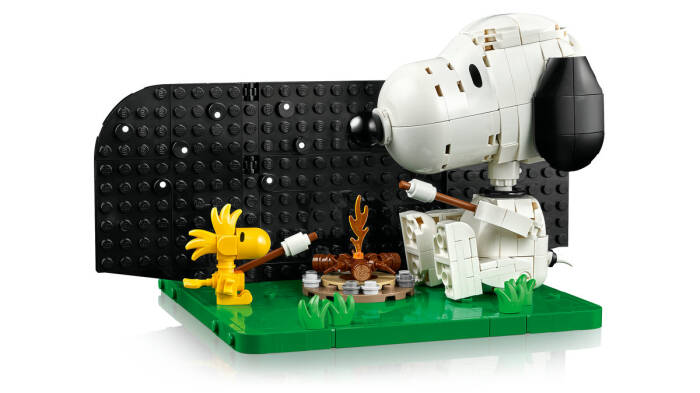 21368 LEGO® Ideas Peanuts: Snoopy'nin Köpek Kulübesi - 6