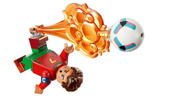 43012 LEGO® Editions Cristiano Ronaldo – Unutulmaz Futbol Anları - 4