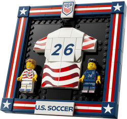 43033 LEGO® Editions 2026 ABD Futbol Milli Takım Forması - LEGO Editions