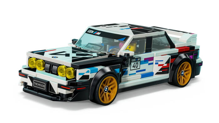 77263 LEGO® Speed Champions BMW M3 (E30) - 3