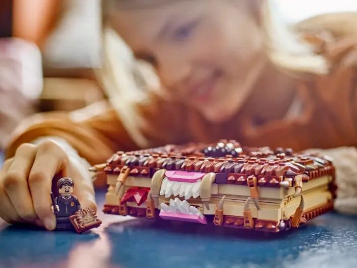 LEGO® Harry Potter™ Isıran Canavar Kitap