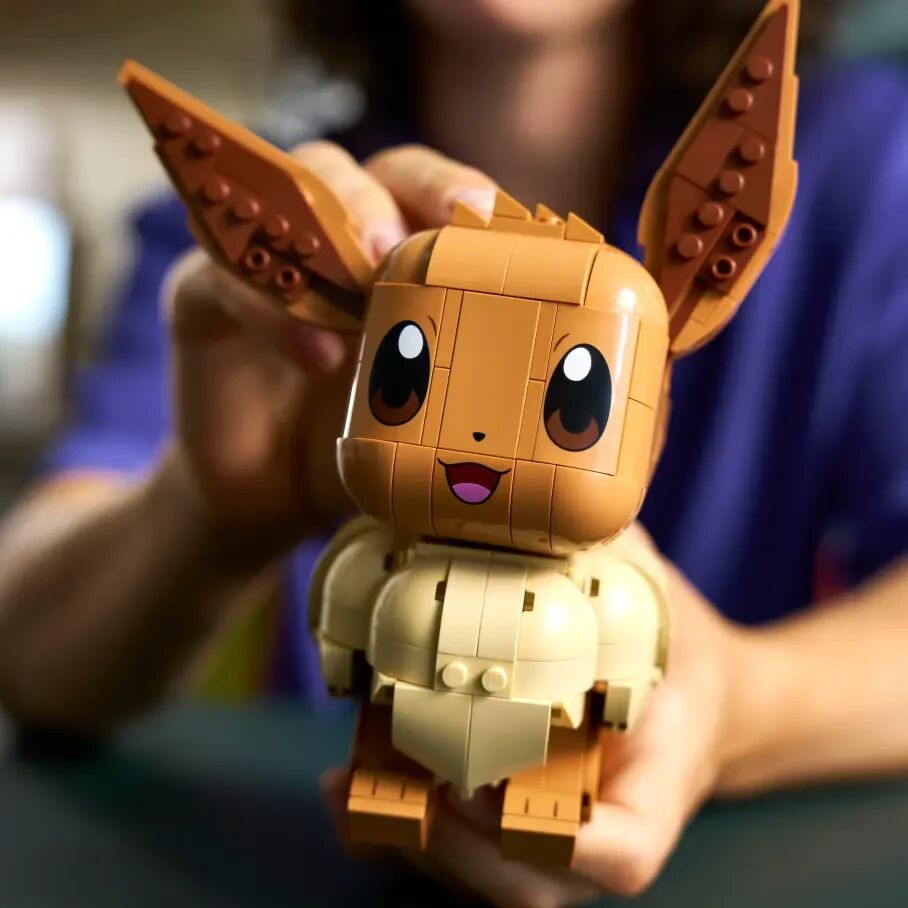 LEGO® Pokémon™ Eevee ile sevimliliği katla!