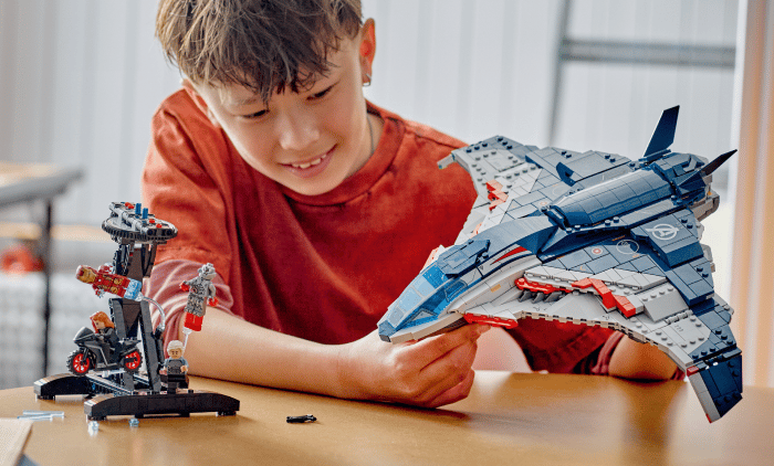 76325 LEGO® | Marvel Avengers: Ultron Çağı Quinjet