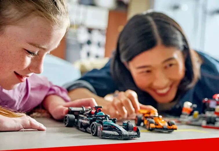LEGO® F1® oyunumuzu oynayın!
