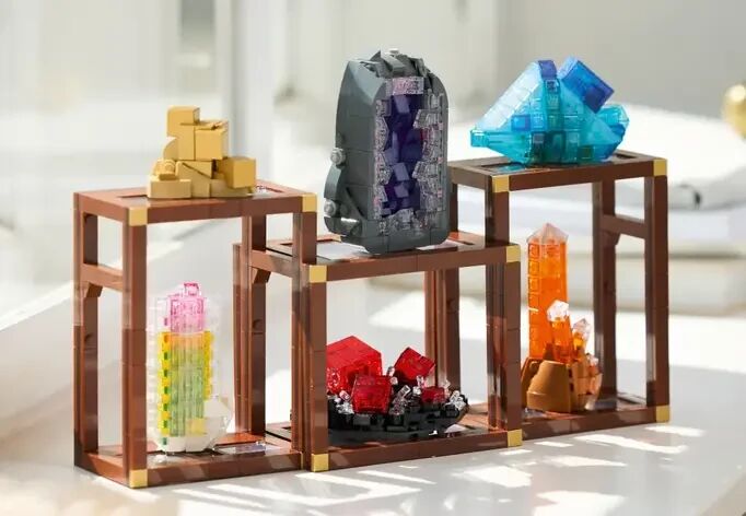 LEGO® Ideas Mineral Koleksiyonu ile Etkileyici Bir Jeolojik Sergi Oluşturun
