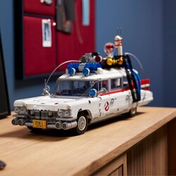 10274 LEGO® ICONS Hayalet Avcıları ECTO-1 - 5