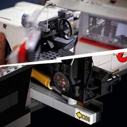 10274 LEGO® ICONS Hayalet Avcıları ECTO-1 - 7
