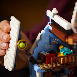 10293 LEGO Icons Noel Baba’nın Ziyareti - 6