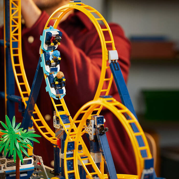 10303 LEGO ICONS Daireli Hız Treni - 5