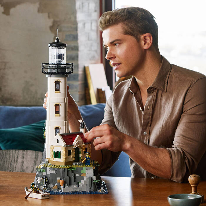 21335 LEGO Ideas Motorlu Deniz Feneri - 6