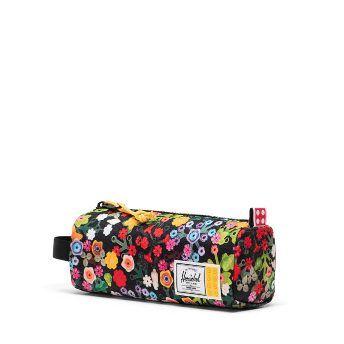 30140-07033 Settlement Pencil Case Little Herschel - Scavenger Hunt Meadow - 2