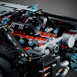 42127 LEGO Technic BATMAN - BATMOBİL - 7