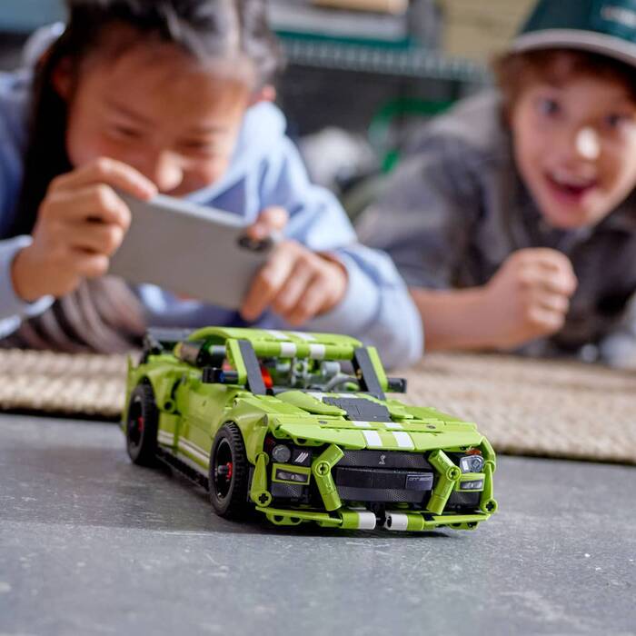 42138 LEGO® Technic Ford Mustang Shelby® GT500® - 5