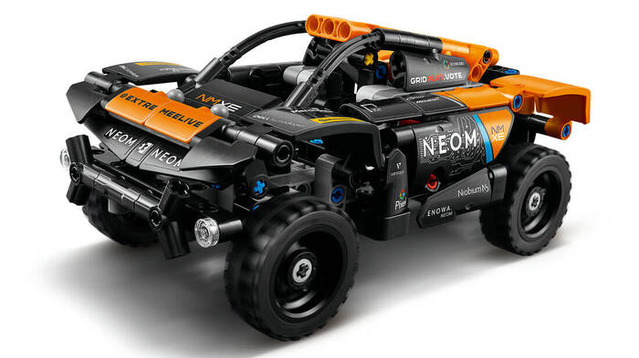 42166 LEGO® Technic NEOM McLaren Extreme E Race Car - 3