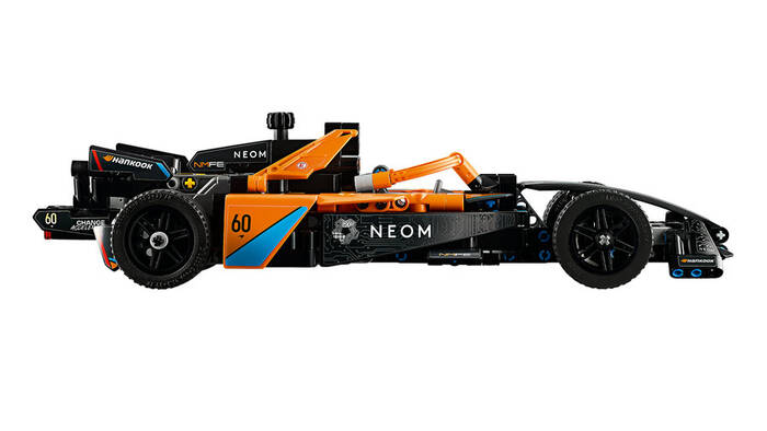42169 LEGO® Technic NEOM McLaren Formula E Yarış Arabası - 10
