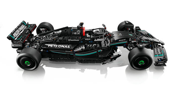 42171 LEGO® Technic Mercedes-AMG F1 W14 E Performance - 11