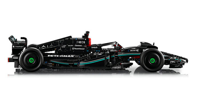 42171 LEGO® Technic Mercedes-AMG F1 W14 E Performance - 8