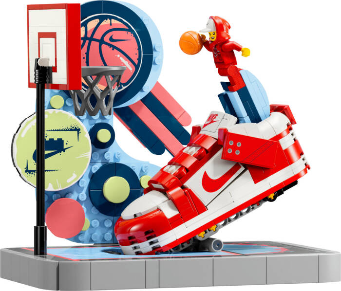 43021 LEGO® Editions Lifestyle Nike Dunk Trickshot - 1