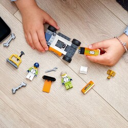 60322 LEGO City Yarış Arabası - 6