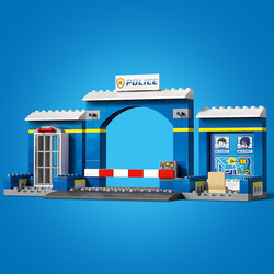 60370 LEGO® City Polis Merkezi Takibi - 4
