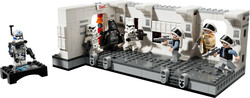 75387 LEGO® Star Wars Tantive IV™’e Biniş - 1