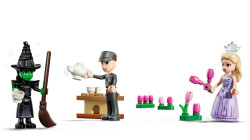 75690 LEGO® Wicked Glinda ve Elphaba’nın Munchkinland Ziyareti - 4